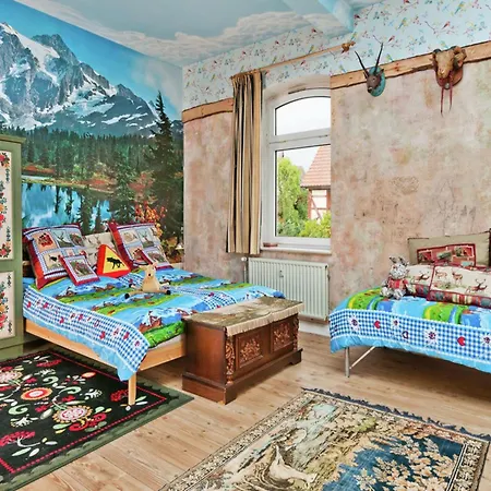 Oude Pastorie En Dorpsschool Netze-waldeck Netze